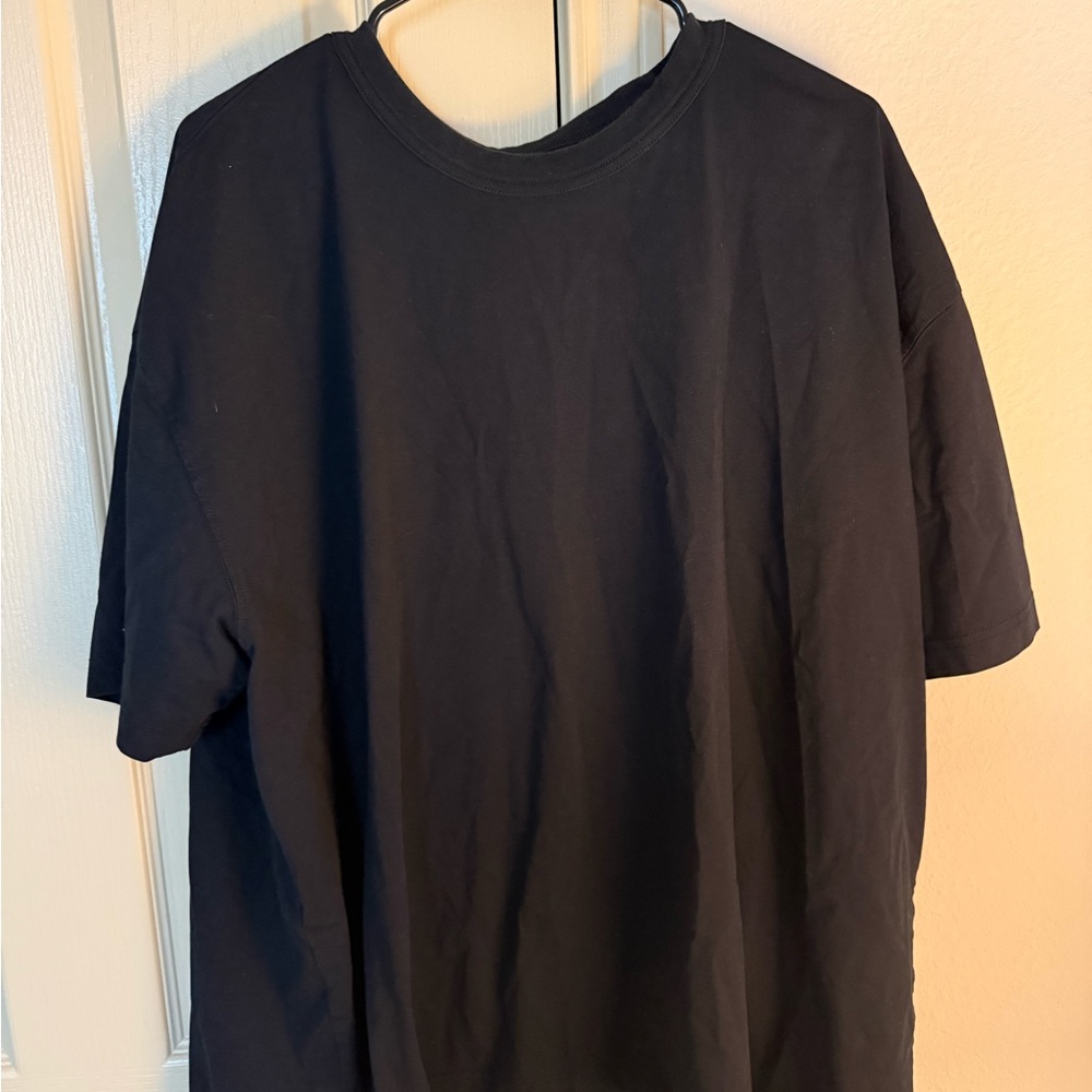 Fabletics Men's Black Short Sleeve Tee